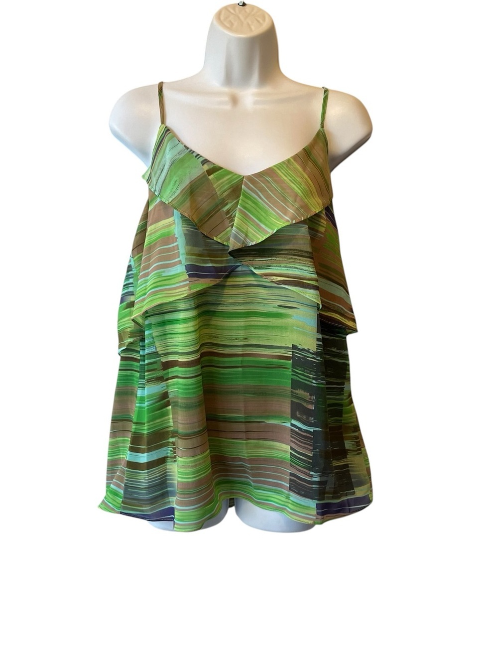 Cabi flutter cami sleeveless blouse Medium Green Ruffle V-neck Womens tank top